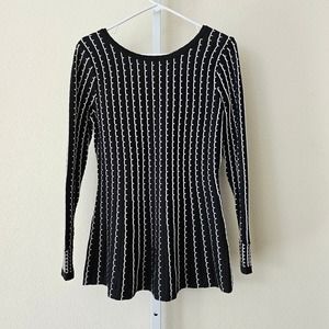 LEO & UGO Women's Black & White Striped Pullover Fit & Flare Zip Sweater Sz US 8
